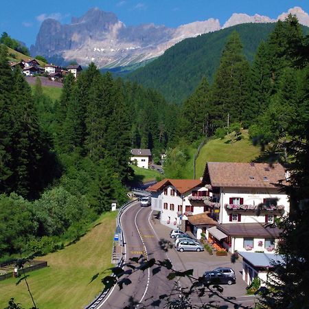 Gasthof Loewen โนวาเลวานเต ภายนอก รูปภาพ