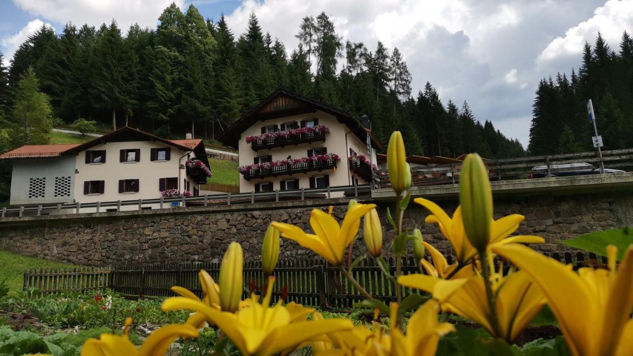 Gasthof Loewen โนวาเลวานเต ภายนอก รูปภาพ