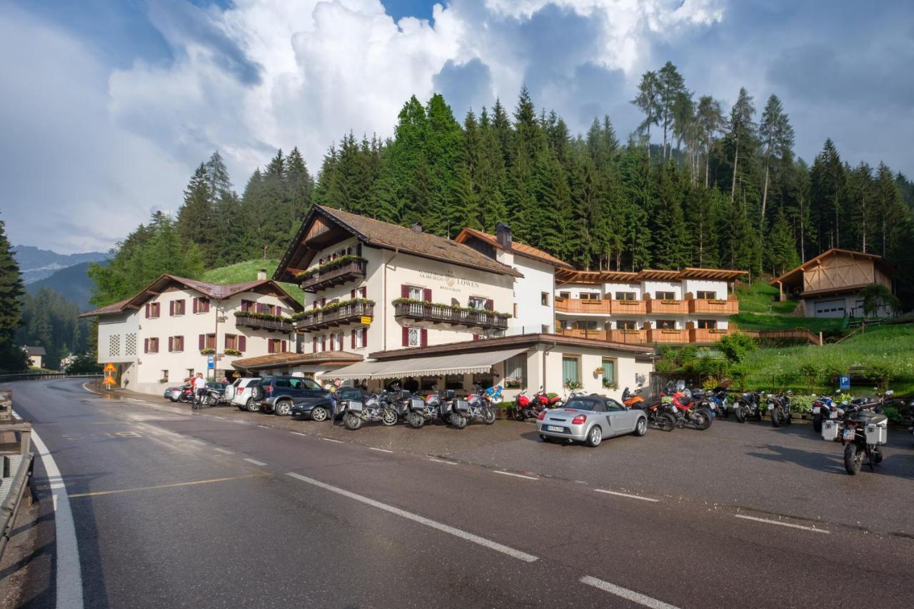 Gasthof Loewen โนวาเลวานเต ภายนอก รูปภาพ